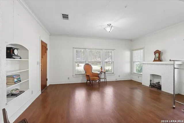 514 S MAIN ST Lockhart, TX 78644