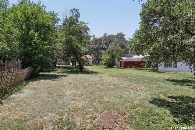 514 S MAIN ST Lockhart, TX 78644