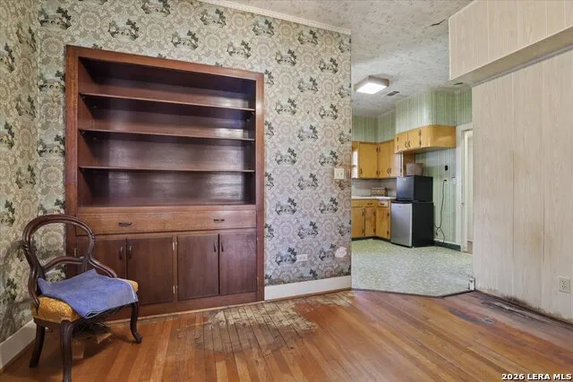 514 S MAIN ST Lockhart, TX 78644