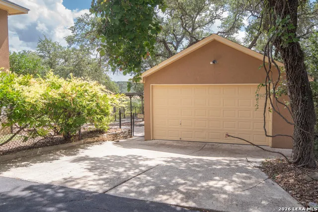 343 Lorne Canyon Lake, TX 78133
