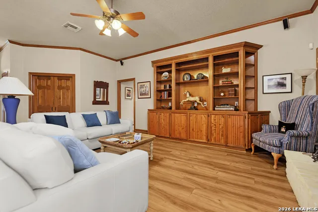 343 Lorne Canyon Lake, TX 78133