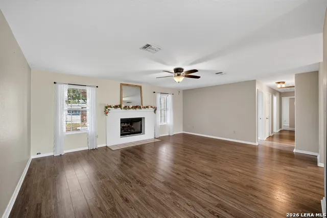 160 Rock Dove Lytle, TX 78052