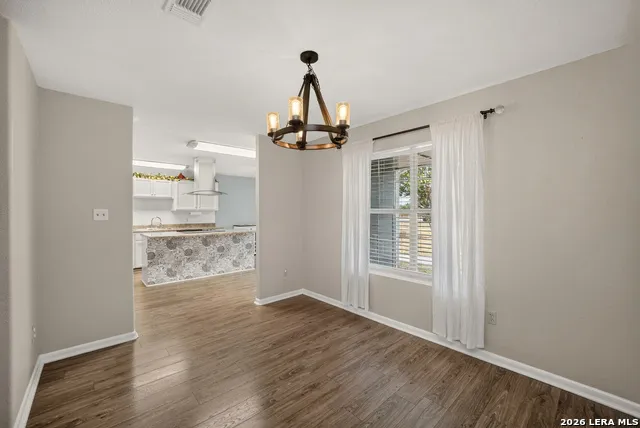 160 Rock Dove Lytle, TX 78052