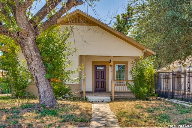 406 Gulf San Antonio, TX 78202