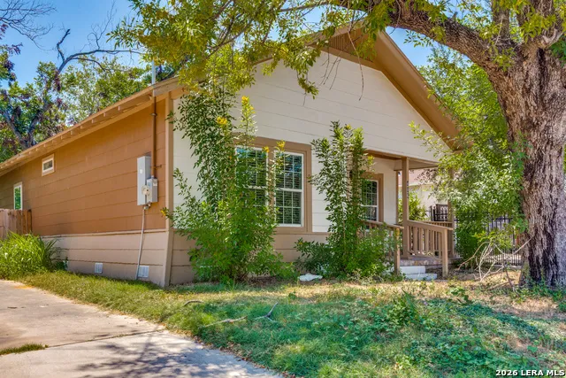 406 Gulf San Antonio, TX 78202
