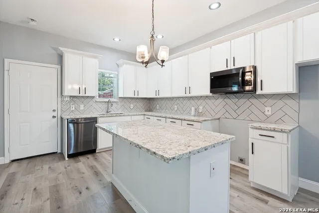 406 Gulf San Antonio, TX 78202