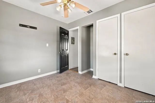 216 Tom Poth, TX 78147