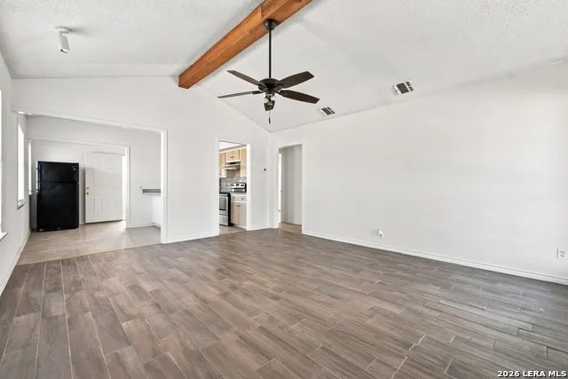216 Tom Poth, TX 78147