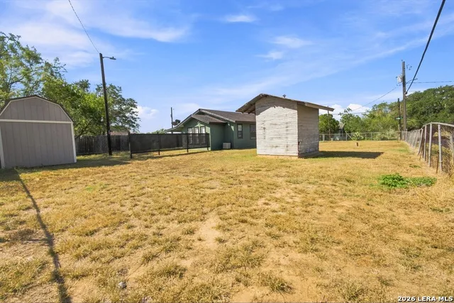 216 Tom Poth, TX 78147