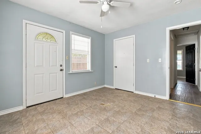 216 Tom Poth, TX 78147