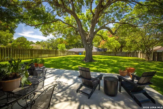 104 Bosque Seguin, TX 78155