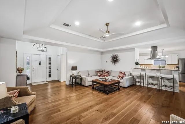 104 Bosque Seguin, TX 78155