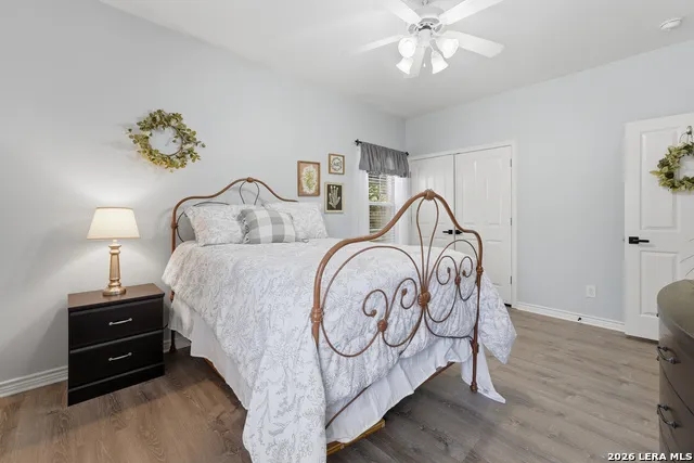 1832 Mountain Laurel Kerrville, TX 78028