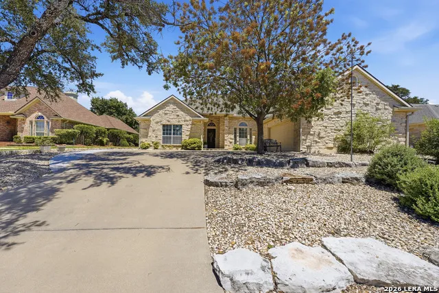 1832 Mountain Laurel Kerrville, TX 78028