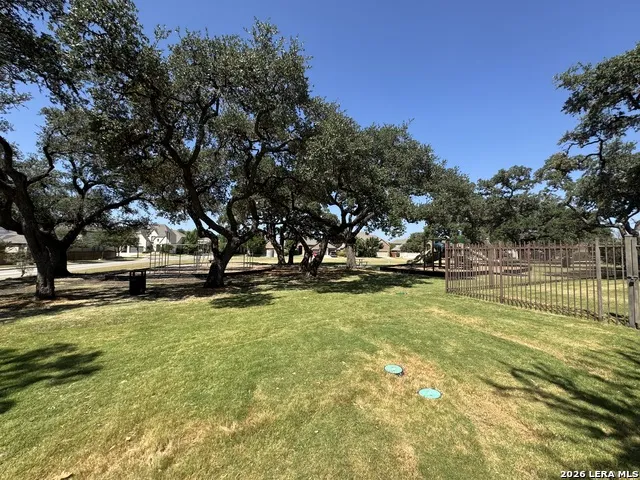 9827 Catell Boerne, TX 78006