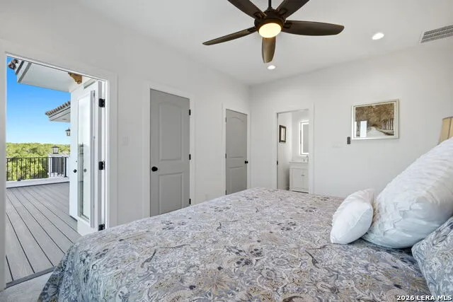 179 HORSESHOE BND Boerne, TX 78006