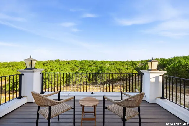 179 HORSESHOE BND Boerne, TX 78006
