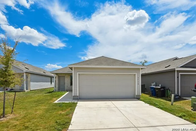 5750 Repeating Way Von Ormy, TX 78073