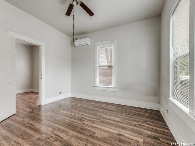 116 CARROLL ST San Antonio, TX 78225