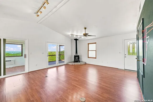 651 COLLEEN DR Canyon Lake, TX 78133