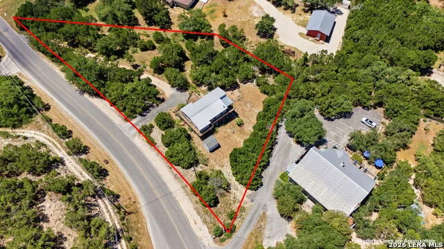 651 COLLEEN DR Canyon Lake, TX 78133