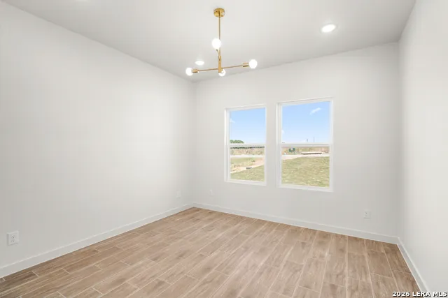 169 Pine Valley Dr La Vernia, TX 78121