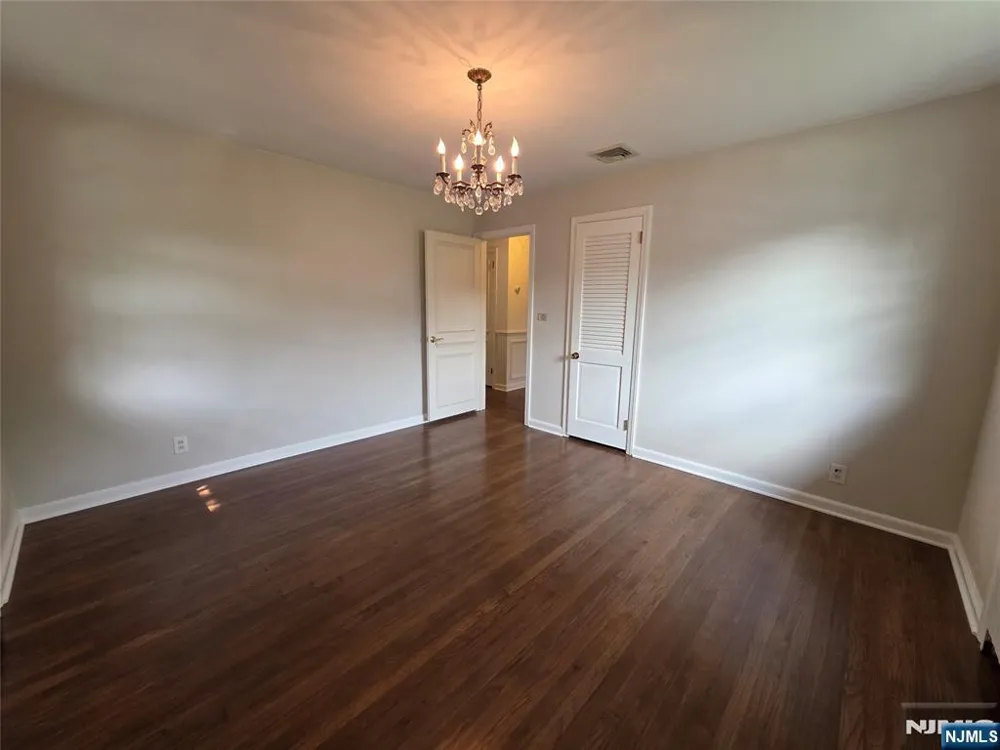 225 Somerset Road Norwood, NJ 07648