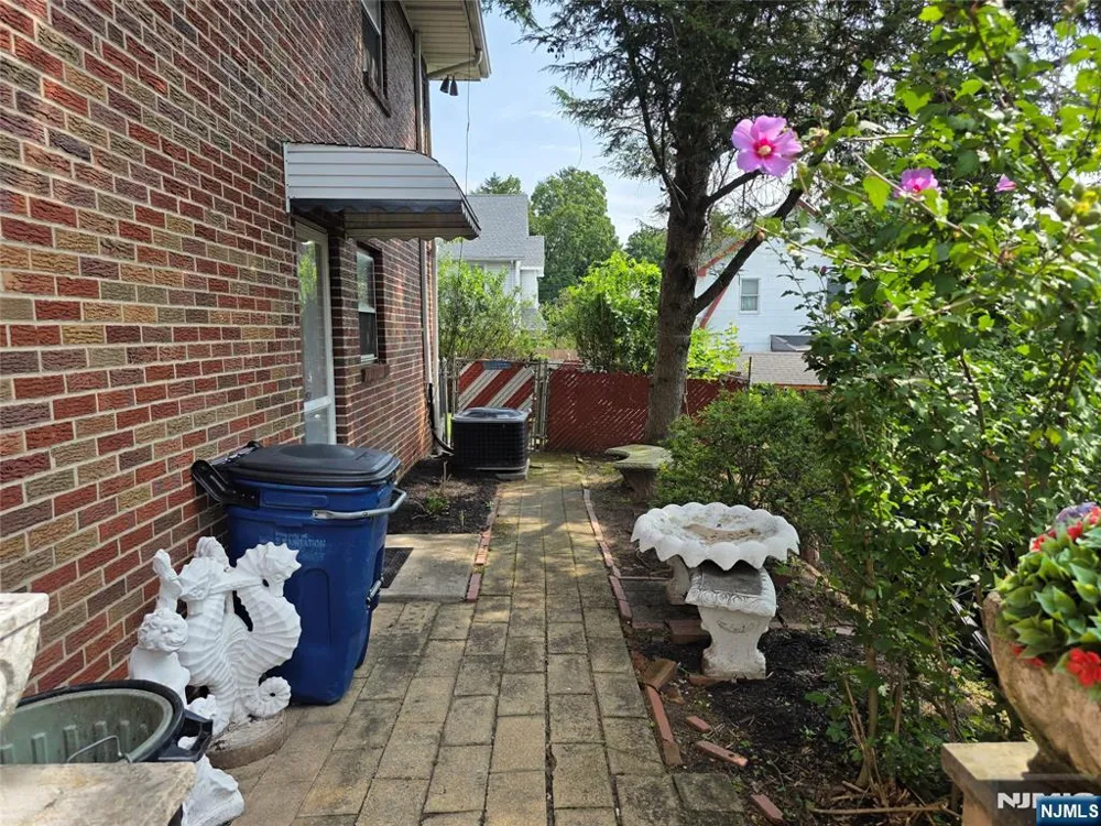 225 Somerset Road Norwood, NJ 07648
