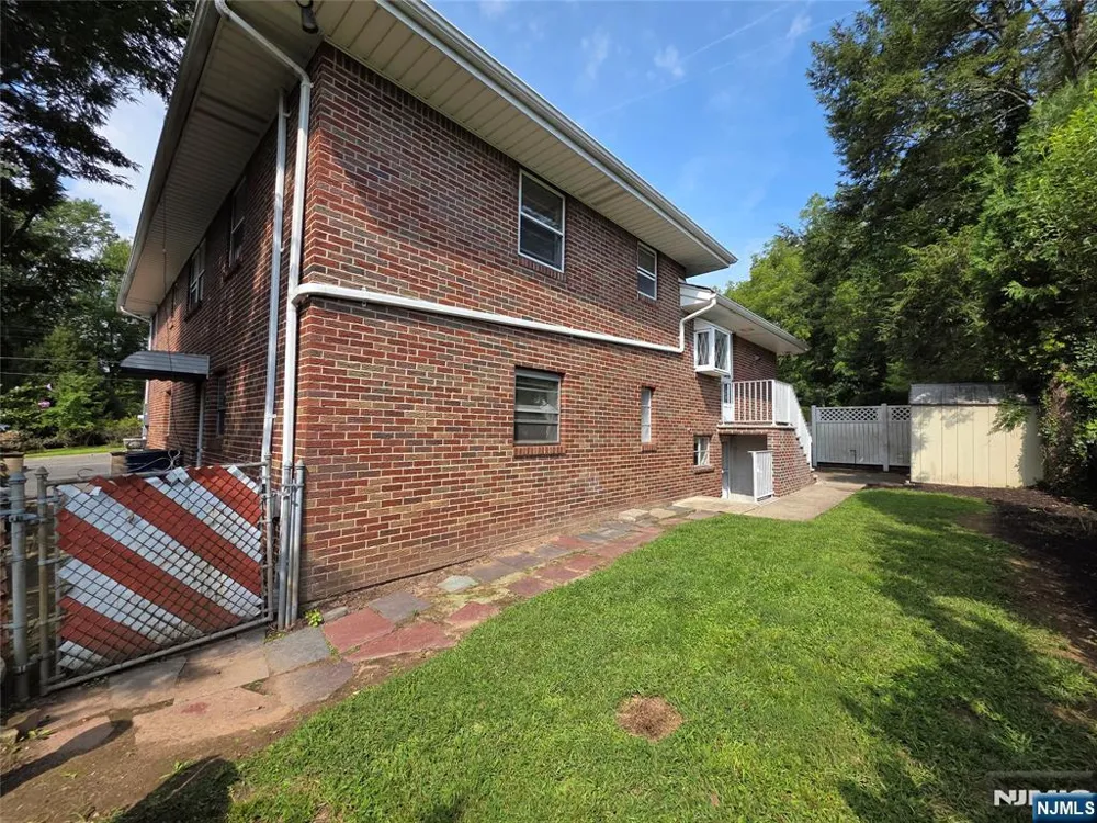 225 Somerset Road Norwood, NJ 07648
