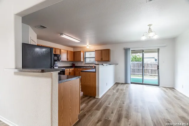 3304 Whisper Blf Schertz, TX 78108