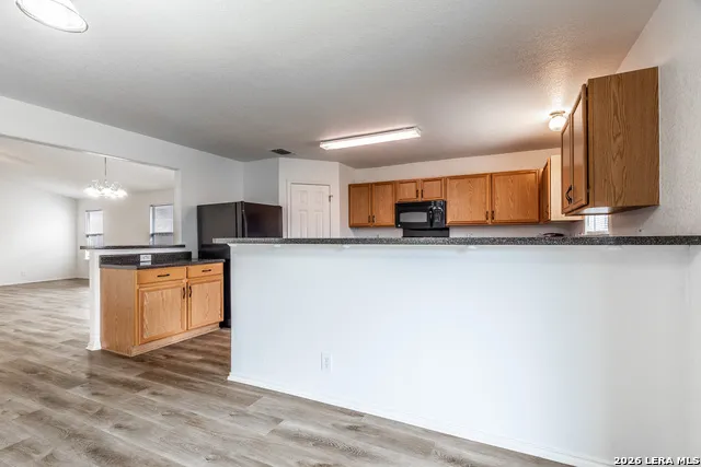 3304 Whisper Blf Schertz, TX 78108