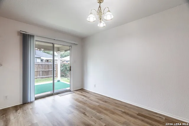 3304 Whisper Blf Schertz, TX 78108