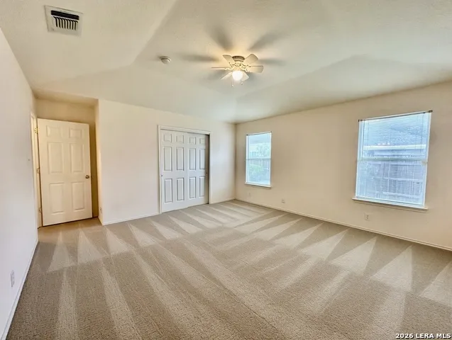 3304 Whisper Blf Schertz, TX 78108