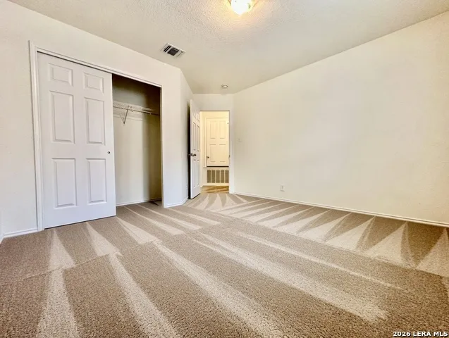 3304 Whisper Blf Schertz, TX 78108
