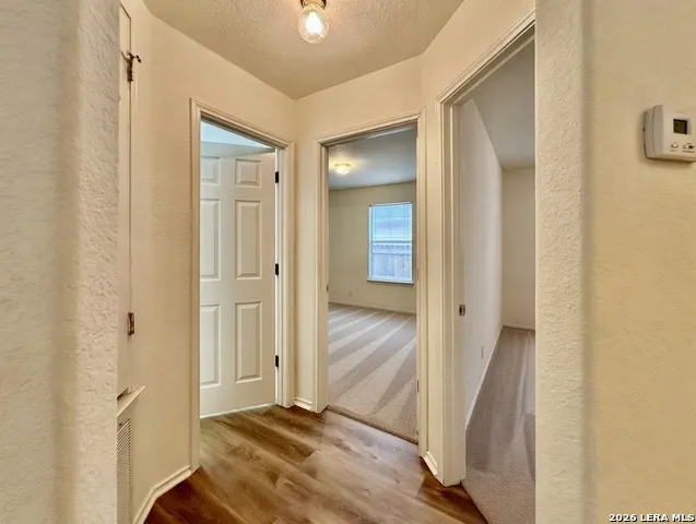 3304 Whisper Blf Schertz, TX 78108