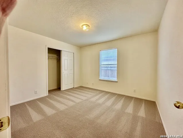 3304 Whisper Blf Schertz, TX 78108