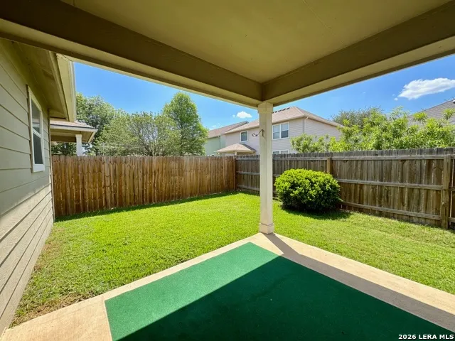 3304 Whisper Blf Schertz, TX 78108