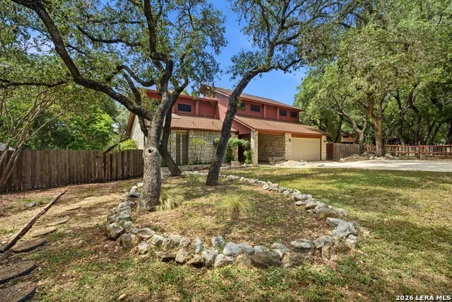 16719 SPRINGHILL DR San Antonio, TX 78232