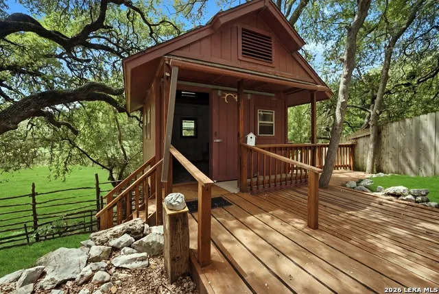 16719 SPRINGHILL DR San Antonio, TX 78232