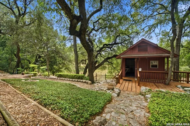 16719 SPRINGHILL DR San Antonio, TX 78232