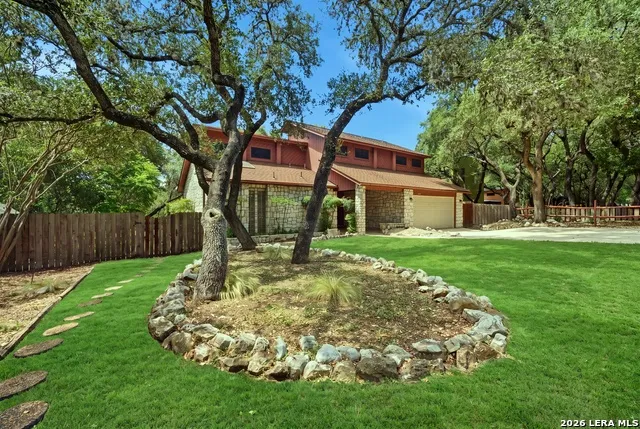16719 SPRINGHILL DR San Antonio, TX 78232