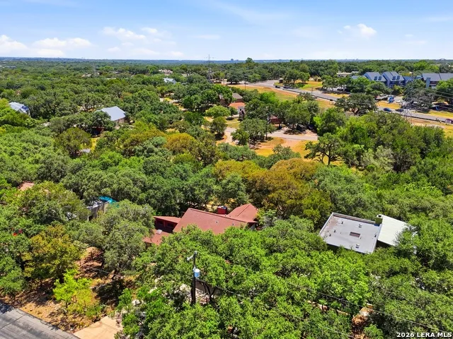 16719 SPRINGHILL DR San Antonio, TX 78232