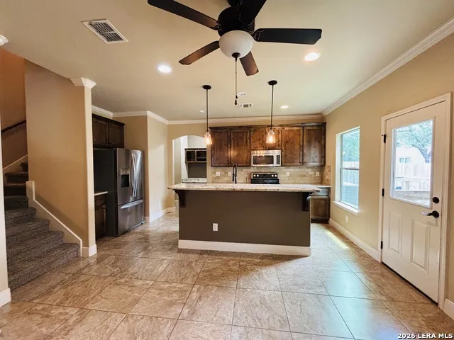 329 Derby Dr Boerne, TX 78006