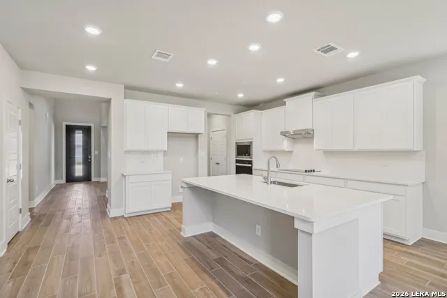 10410 Tiger Shark Ave Boerne, TX 78006