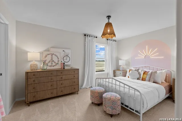 817 RUSTIC GRV Boerne, TX 78006