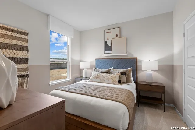 817 RUSTIC GRV Boerne, TX 78006
