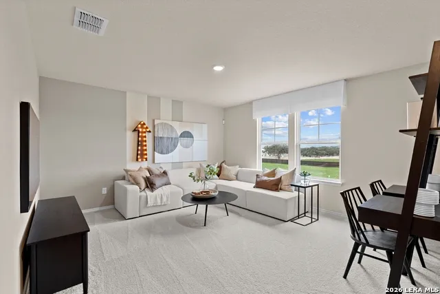 817 RUSTIC GRV Boerne, TX 78006