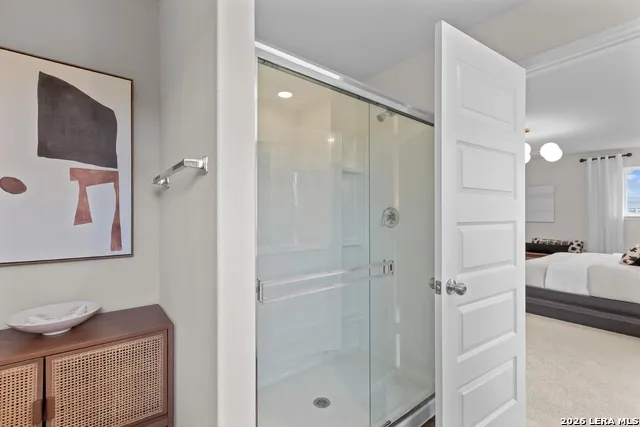 817 RUSTIC GRV Boerne, TX 78006