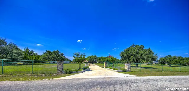 224 ROLLING VIEW DR Boerne, TX 78006