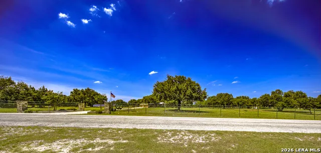 224 ROLLING VIEW DR Boerne, TX 78006